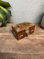 Antiek mysterieus siradendoosje, Verzenden