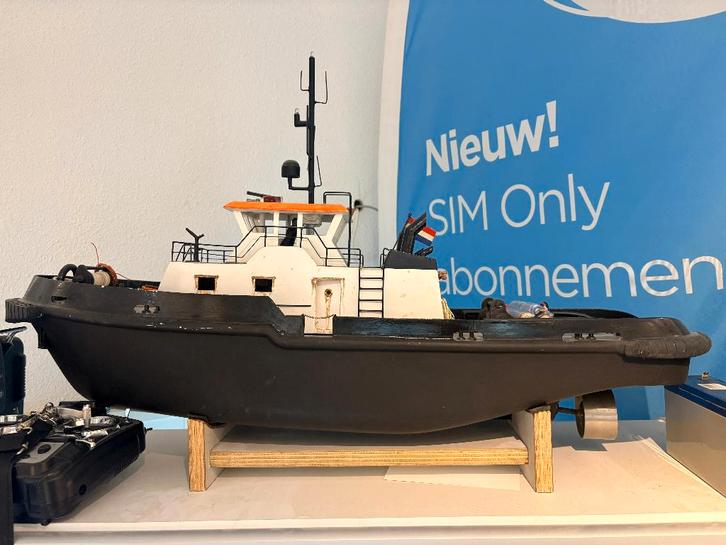 Sleep boot hand gemaakt radiografisch bestuurbaar., Hobby en Vrije tijd, Modelbouw | Boten en Schepen, Gebruikt, Overige merken