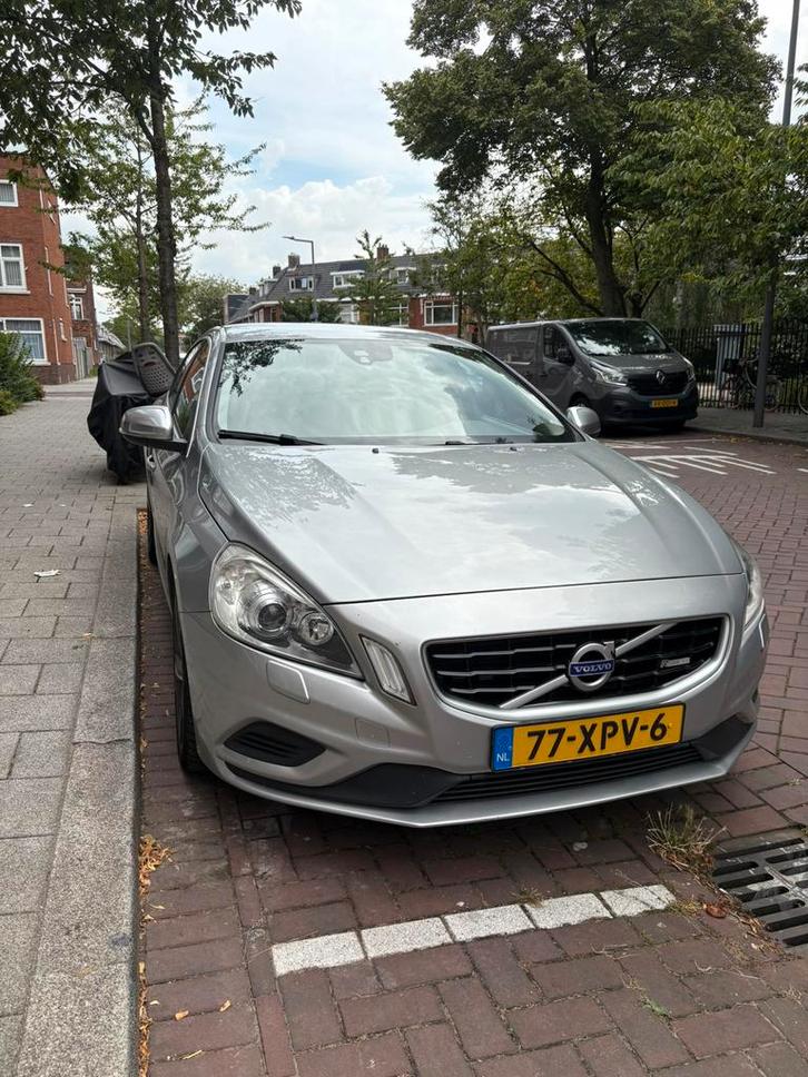 Volvo S60 1.6D Drive 84KW 2012 R-Design, Auto's, Volvo, Particulier, S60, Diesel, A, Sedan, Handgeschakeld, Origineel Nederlands