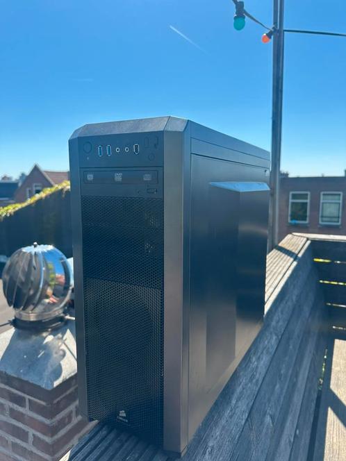 Desktop PC - perfecte staat en erg stil, Computers en Software, Desktop Pc's, Zo goed als nieuw, 3 tot 4 Ghz, SSD, Gaming, Ophalen of Verzenden