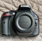 Nikon D5200+18-105mm lens+UV-filter+tas+timer 3500 clicks, Audio, Tv en Foto, Fotocamera's Digitaal, Gebruikt, Spiegelreflex, Ophalen of Verzenden