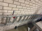 Uitschuifbare ladder 2x 12 treden, Ophalen, Zo goed als nieuw, 4 meter of meer