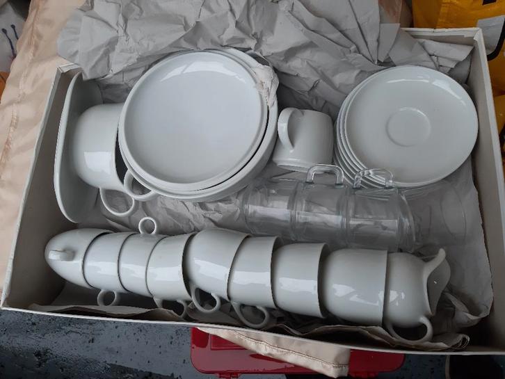 Arzberg 22-Delige Serviesgoed - wit porselein, Huis en Inrichting, Keuken | Servies, Nieuw, Compleet servies, Overige stijlen