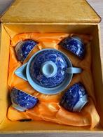 chinees theeservies, Ophalen