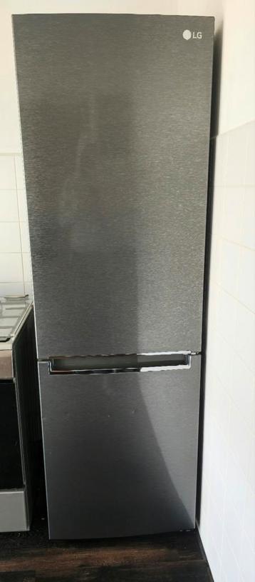 LG koelkast koel / vries combinatie GBP61DSPFN beschikbaar voor biedingen