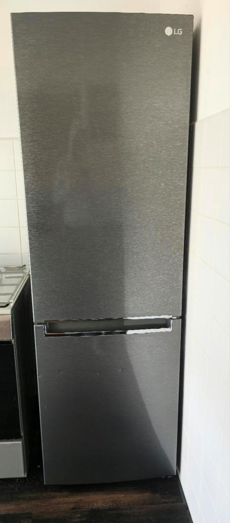 LG koelkast koel / vries combinatie GBP61DSPFN, Witgoed en Apparatuur, Koelkasten en IJskasten, Zo goed als nieuw, Met aparte vriezer