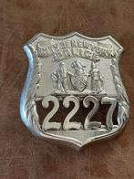 Vintage NYPD City of New York Police badge, Ophalen of Verzenden, Landmacht, Amerika, Embleem of Badge