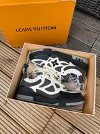 Louis vuitton schoenen LV 44, Ophalen of Verzenden, Zo goed als nieuw, Zwart