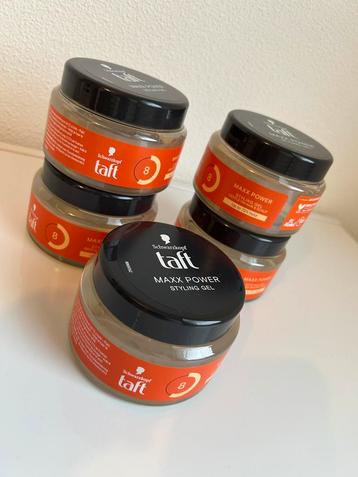 5 potten Taft 8 Maxx Power Gel beschikbaar voor biedingen