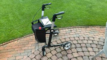 Rollator Server CF lichtgewicht beschikbaar voor biedingen