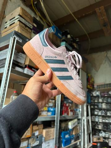Adidas Handball Spezial Clear Pink Arctic Night 38 2/3 beschikbaar voor biedingen