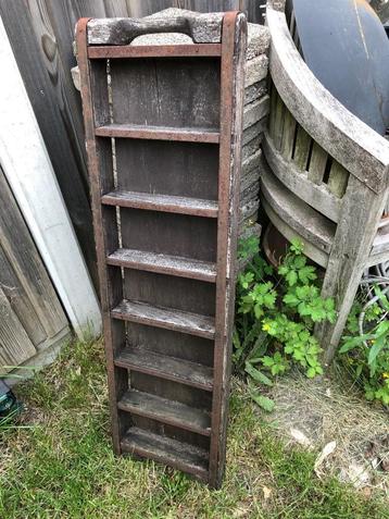 Antieke brocante steenmal, bruin, hout. beschikbaar voor biedingen