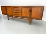 Vintage G-Plan dressoir V.Wilkins., Huis en Inrichting, Kasten | Dressoirs, 150 tot 200 cm, 25 tot 50 cm, Zo goed als nieuw, Verzenden