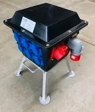 TE KOOP 2 VERDEELKASTEN / ZWERFKASTEN, Doe-het-zelf en Verbouw, Elektra en Kabels, Zo goed als nieuw, Overige typen, Ophalen