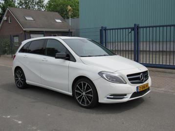 Mercedes-Benz B-Klasse 180 Ambition (bj 2012) beschikbaar voor biedingen