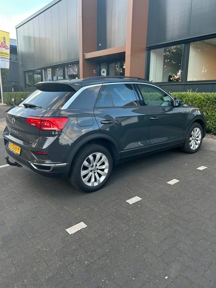 Volkswagen T-Roc 1.0 TSI 115pk 2019 Grijs, Auto's, Volkswagen, Particulier, T-Roc, ABS, Adaptieve lichten, Adaptive Cruise Control