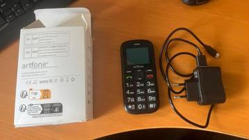 Combideal: Senioren gsm én senioren telefoon Giga duo set beschikbaar voor biedingen