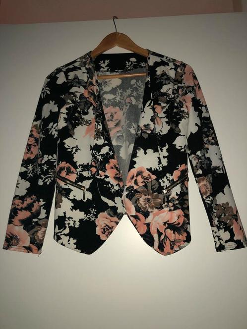 2 leuke jasjes, Kleding | Dames, Jasjes, Kostuums en Pakken, Gedragen, Jasje, Maat 42/44 (L), Roze, Ophalen of Verzenden