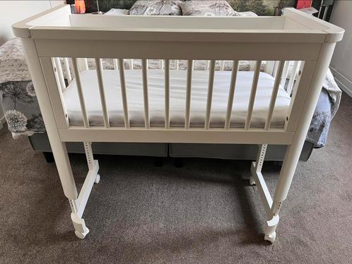 Nette co- sleeper met matrasje en aerosleep, Kinderen en Baby's, Babywiegjes en Ledikanten, Gebruikt, Wieg, Ophalen