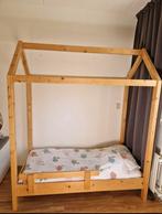 Te koop huisjes bed., Kinderen en Baby's, Ophalen, 180 cm of meer, 70 tot 85 cm, Matras