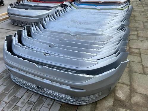 Bumper Volkswagen CADDY 2K7 2K7807221A Zilver Voorbumper ORG, Auto diversen, Tuning en Styling, Ophalen of Verzenden