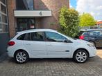 Renault Clio Estate 1.2-16V 20th Anniversary Navi |Cruise |N, Voorwielaandrijving, Euro 5, 535 kg, Gebruikt