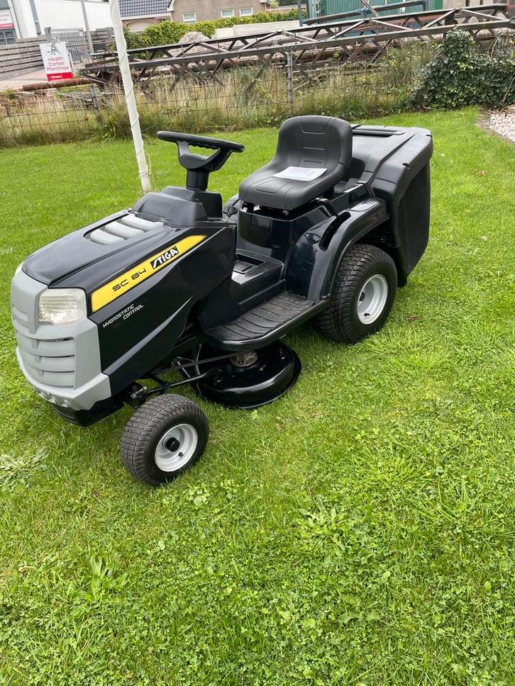 ZEER NETTE STIGA SC 84 HYDRO ZIE ADVERTENTIE!, Tuin en Terras, Grasmaaiers, Zo goed als nieuw, 50 cm of meer, Cirkelmaaier, Ophalen of Verzenden