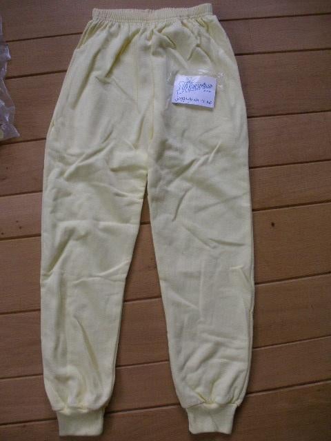 ULTIMATE joggingsbroek licht geel maat 140 - nieuw -, Broek, Meisje, Nieuw, Ultimate