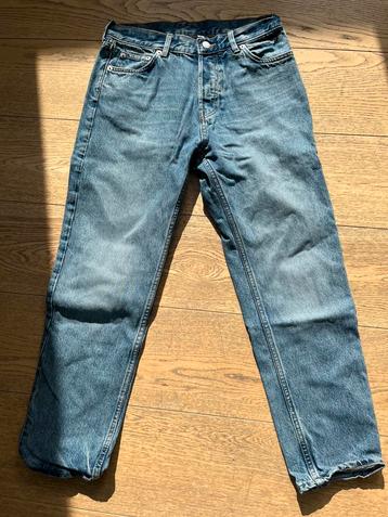 Weekday barrel pants W29 L30 beschikbaar voor biedingen