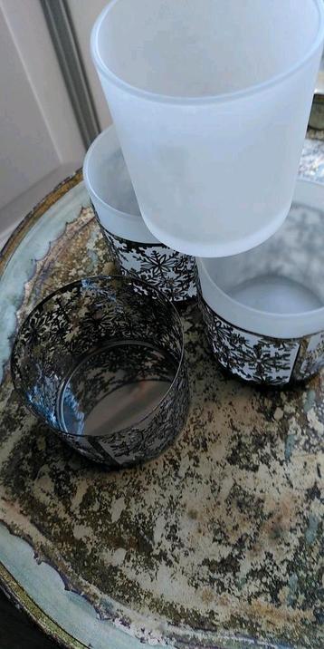 kaars houder beschikbaar voor biedingen