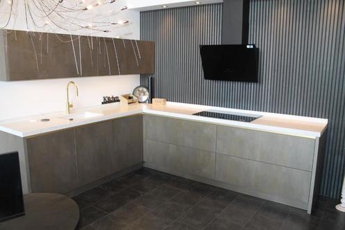 Showroom keuken Firenze greeploos Liscio  kleur FB47 Metalli, Huis en Inrichting, Keuken | Complete keukens, Nieuw, Wit, Greeploos