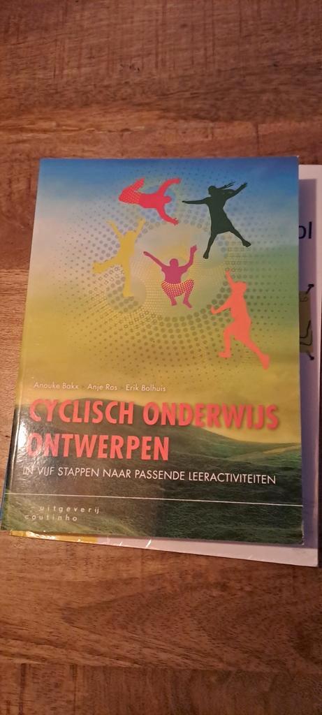 Anje Ros - Cyclisch onderwijs ontwerpen, Boeken, Wetenschap, Nieuw, Ophalen of Verzenden