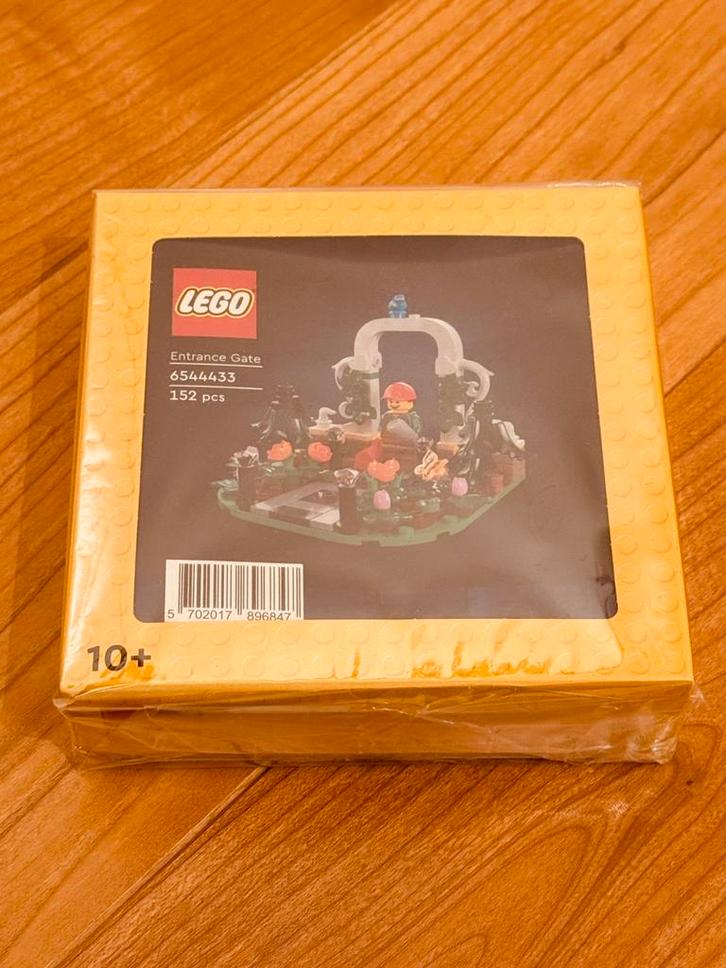 VIP-geschenk: Lego Botanicals 6544433 Toegangspoort, Kinderen en Baby's, Speelgoed | Duplo en Lego, Nieuw, Lego, Complete set