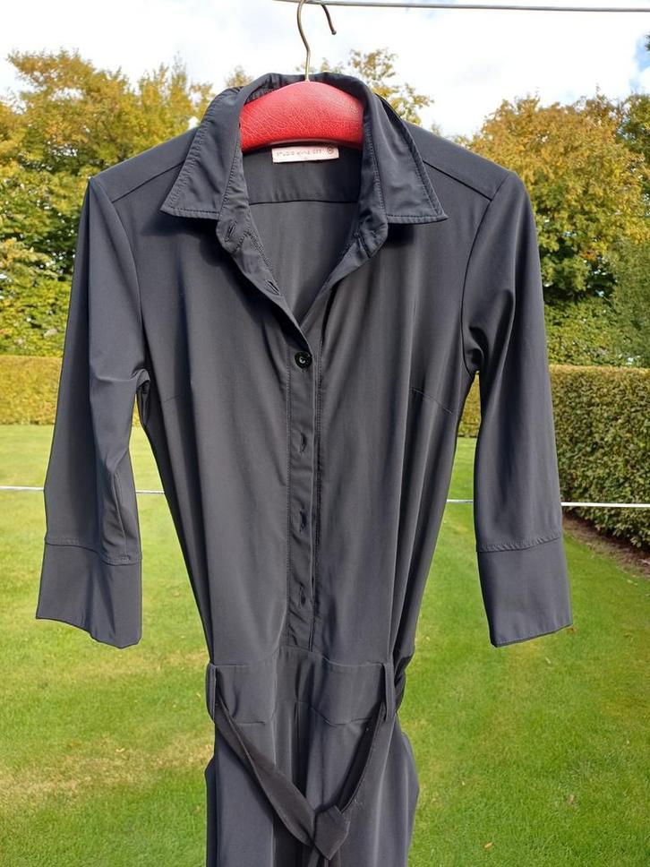 Studio Anneloes Jumpsuit - Maat XS 34 36 travelstof, Kleding | Dames, Jumpsuits, Zo goed als nieuw, Maat 34 (XS) of kleiner, Zwart