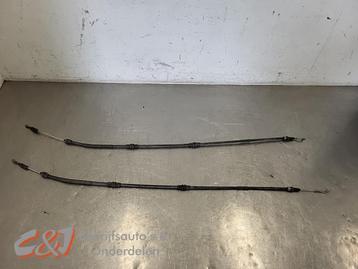 Handrem Kabel van een Volkswagen Transporter beschikbaar voor biedingen
