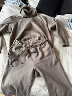 Taupe kleurige joggingpak van Essentials fear of god, Maat 38/40 (M), Bruin, Nieuw, Ophalen of Verzenden