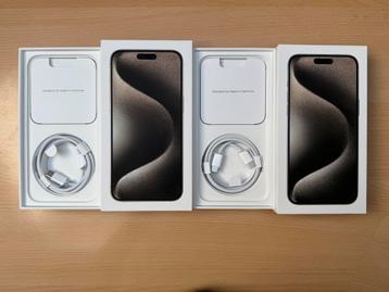 2x iPhone 15 Pro Max 256GB Naturel Titanium beschikbaar voor biedingen