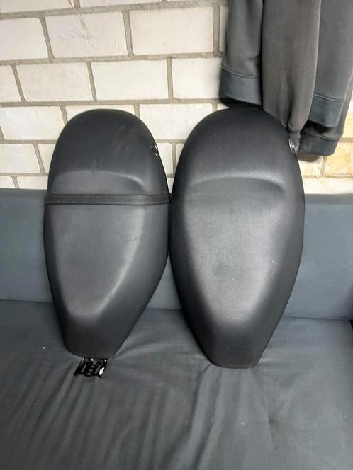 Piaggio zip zadel 35 ps, Motoren, Tuning en Styling, Ophalen of Verzenden