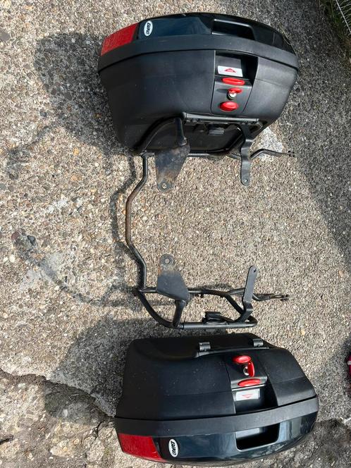 Zijkofferset met rek (merk Givi) voor Honda Varadero., Motoren, Accessoires | Koffers en Tassen, Zo goed als nieuw, Ophalen