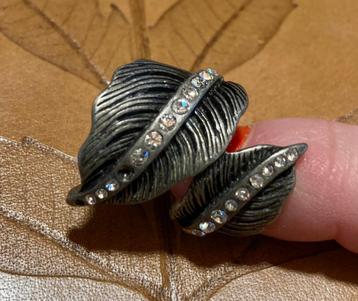 Vintage verzilverde strass ring costume Jewelry jugendstil beschikbaar voor biedingen