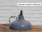 Oude grijze stoere vintage hanglamp / lamp - H25 D34, Antiek en Kunst, Ophalen of Verzenden
