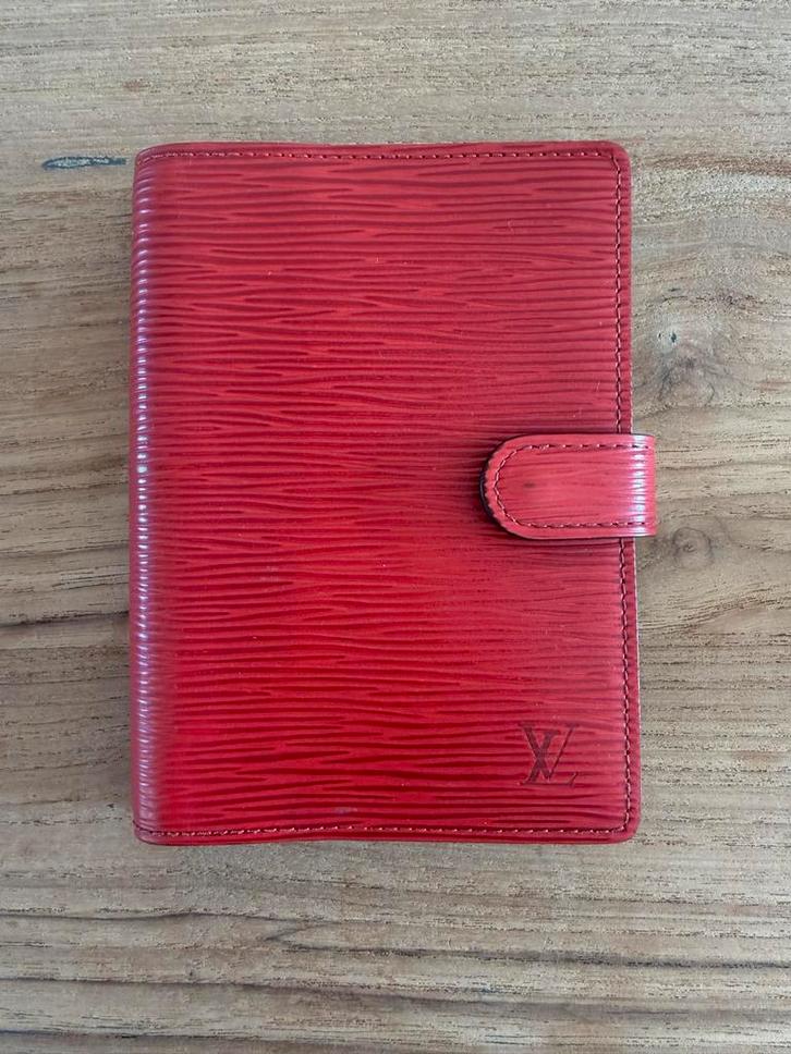 Louis Vuitton Épi leren agenda, Diversen, Agenda's, Zo goed als nieuw, Ophalen of Verzenden