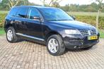 Volkswagen Touareg 3.6 V6 YOUNGTIMER TREKHAAK LEER, Auto's, Automaat, Gebruikt, Met garantie (alle), Zwart