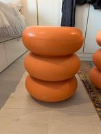 Oranje bijzettafel (2 stuks), Huis en Inrichting, Gebruikt, Ophalen, 45 tot 60 cm, Minder dan 55 cm