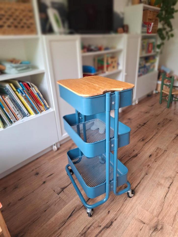 IKEA Råskog Trolley - Blauw met Houten Blad, Huis en Inrichting, Woonaccessoires | Kapstokken, Zo goed als nieuw, Overige typen