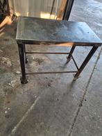 stalen werkplaatskar lastafel, Doe-het-zelf en Verbouw, Werkbanken, Ophalen, Zo goed als nieuw
