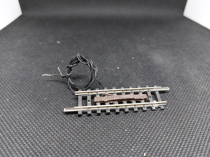 Minitrix - contactrail 50mm (zelfbouw) (13870), Hobby en Vrije tijd, Modeltreinen | N-Spoor, Gebruikt, Rails, Gelijkstroom, Trix