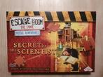 Escape Room the Game - Secret of the Scientist - Puzzle Adve, Ophalen of Verzenden, Zo goed als nieuw, Identity Games