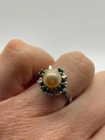 A437 Prachtige zilveren ring parel blauwe saffier maat 17, Sieraden, Tassen en Uiterlijk, Antieke sieraden, Ophalen of Verzenden