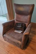 Prominent lederen relaxfauteuil met sta-op functie en accu, Huis en Inrichting, Fauteuils, Ophalen, Zo goed als nieuw, 75 tot 100 cm